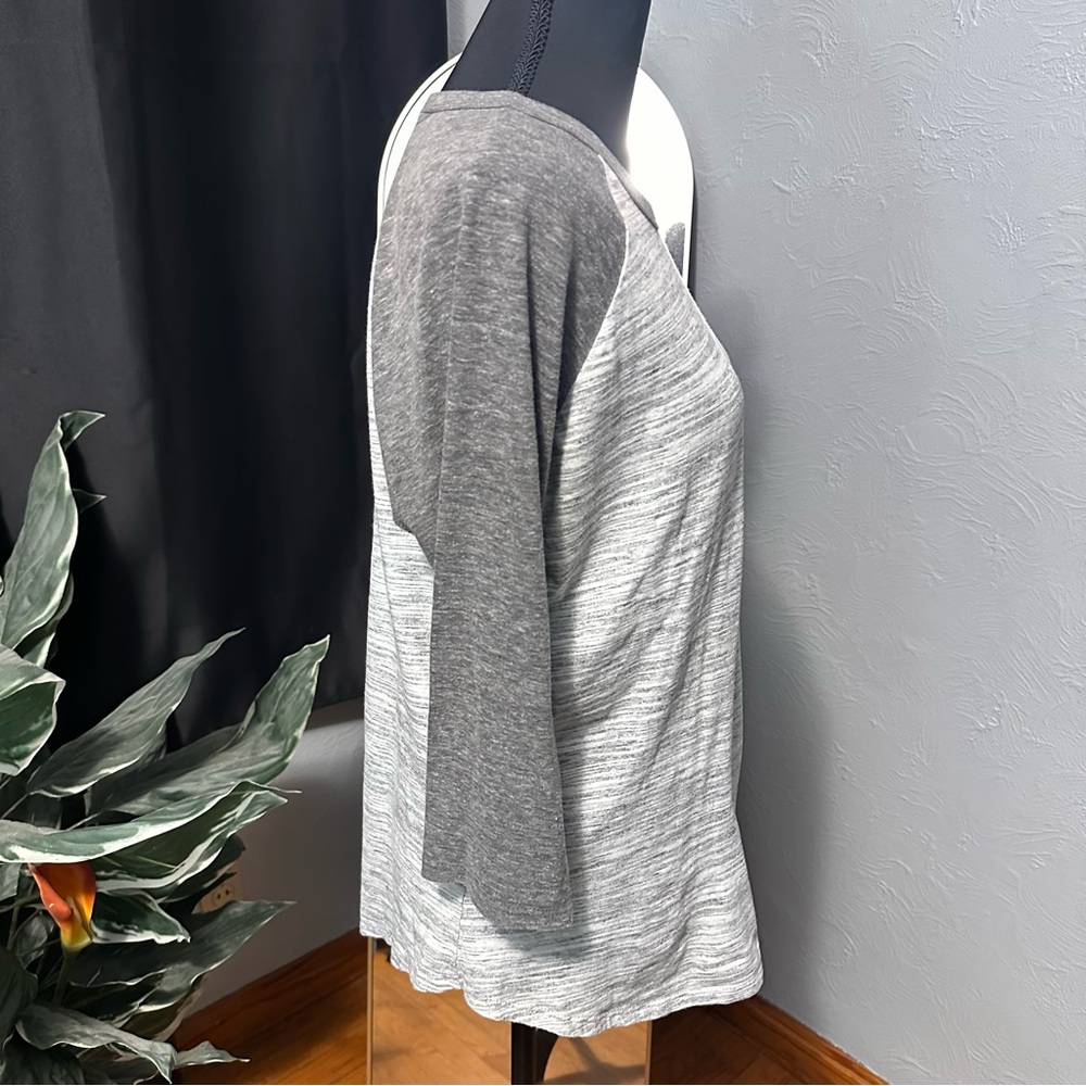 LuLaRoe Gray Raglan Baseball Tee | Size L - Picture 5 of 7